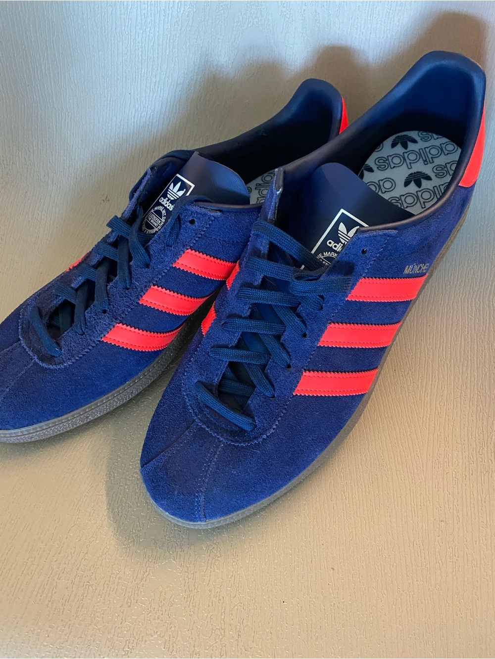 ADIDAS MUNCHEN SNEAKERS navy blue neon Orange size 13 men NEW